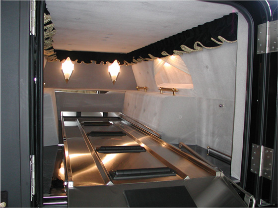 センチュリー センター１５４㎝延長 リムジン 観音扉仕様 内部