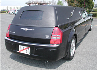 クライスラー ３００Ｃ センター１７５㎝延長 リヤビュー