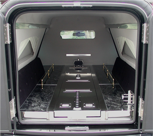 クライスラー ３００Ｃ ＯＨ３５㎝延長 内部