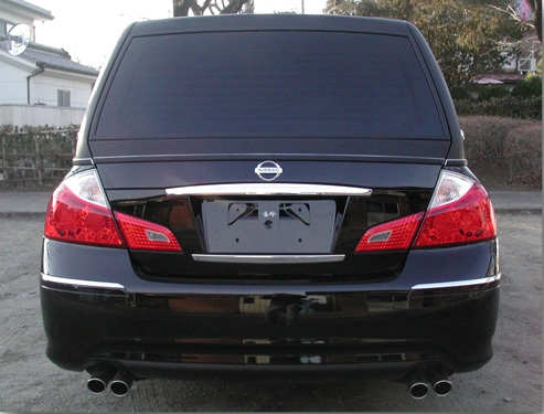 ニッサン フーガ OH35㎝延長 リヤビュー