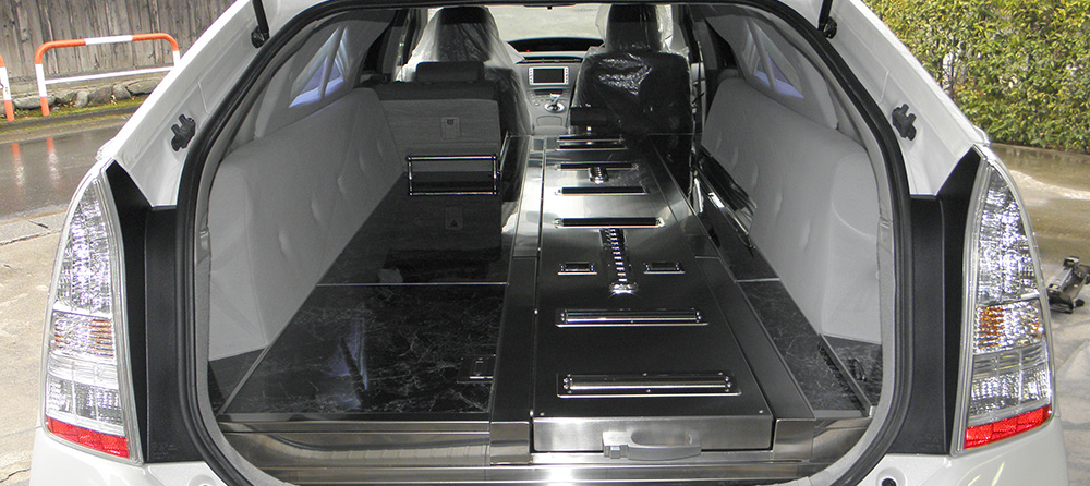 トヨタ プリウス センター110㎝延長 内部